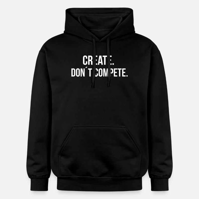 CREATE. DON´T COMPETE. | Greyline Official - Gildan Unisex Softstyle® Midweight Hoodie - Schwarz