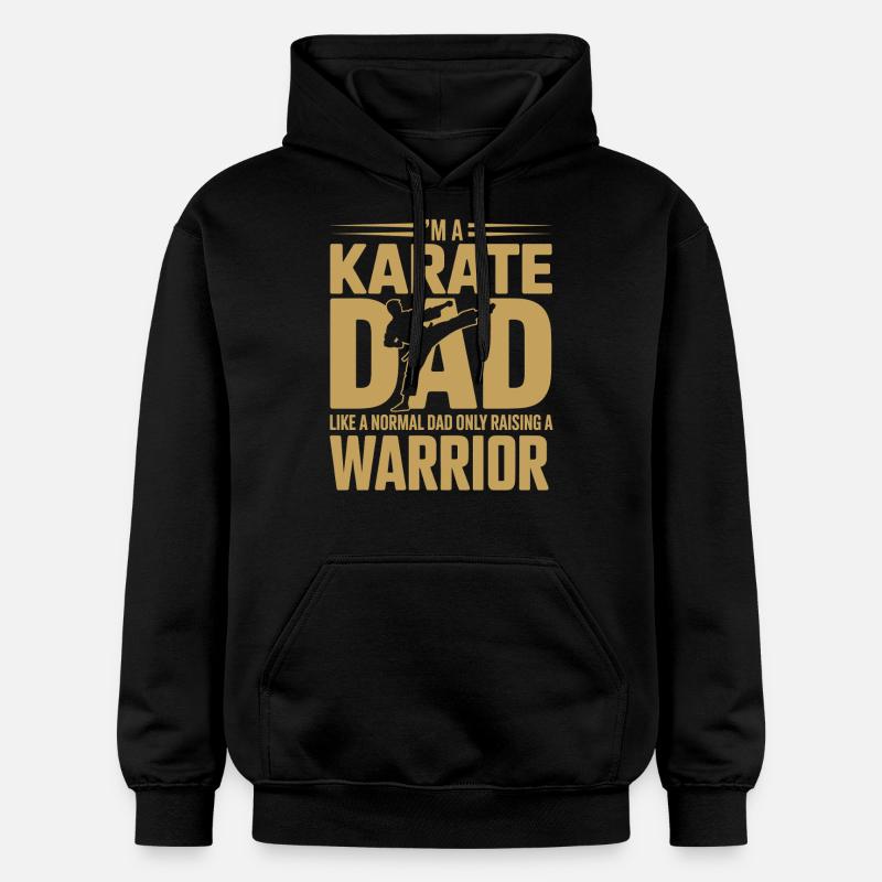 Karaté papa - Élever un guerrier - Sweat à capuche Softstyle® Gildan Unisexe - noir