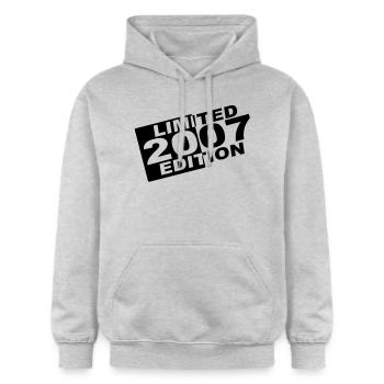 Jahr 2007 limited edition - Gildan Unisex Softstyle® Midweight Hoodie - Hellgrau meliert - Vorne - Liana (172cm) & Jaron (178cm)