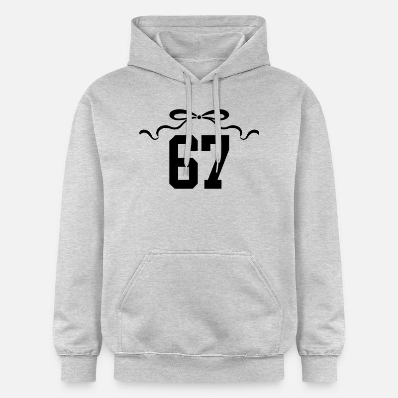 Numéro 67 noeud - 67e anniversaire - Sweat à capuche Softstyle® Gildan Unisexe - gris clair chiné