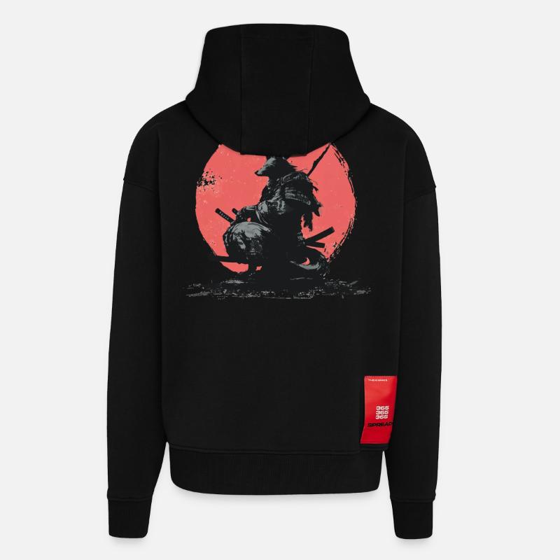 Wolf Samurai sur Red Sun - Veste à capuche bio épaisse oversize fabriqué en UE - SOLID BLACK