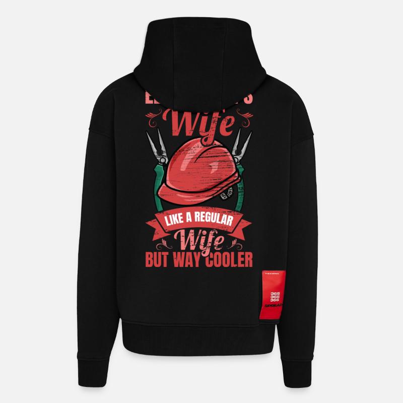 Electronics technician - Zip Hoodie - made by SPREAD - SOLID BLACK