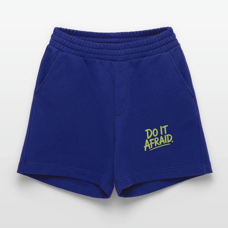 Do It Afraid Mut Weiterentwicklung Motivation Heavyweight Shorts - made by SPREAD 