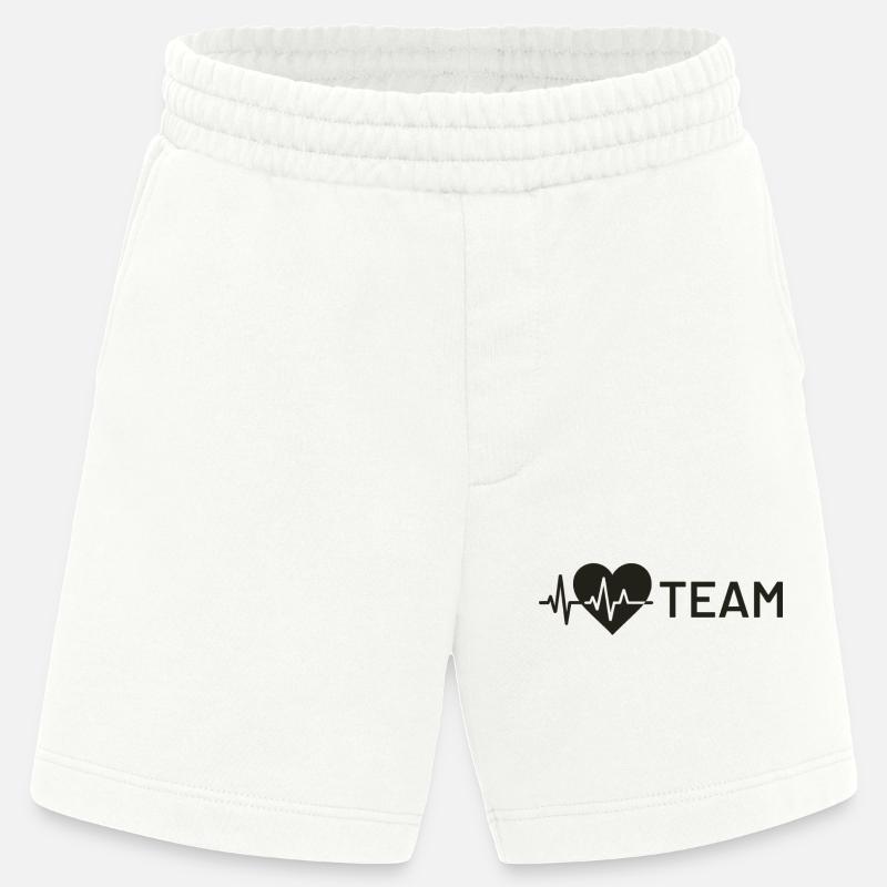 Herz-Wellensymbol mit Teamtext - Heavyweight Shorts - made by SPREAD  - OFF WHITE