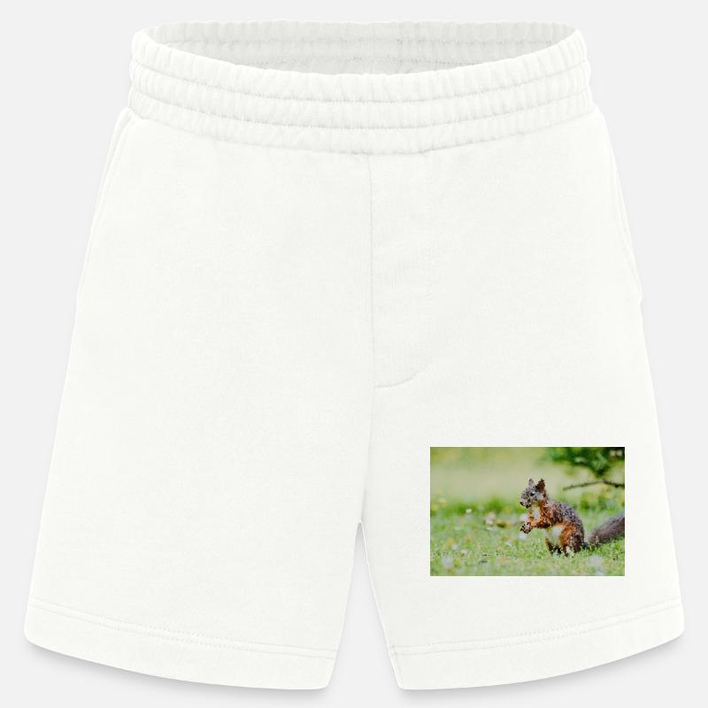 Eichhörnchen Mosaic im Grasenfeld - Heavyweight Shorts - made by SPREAD  - OFF WHITE