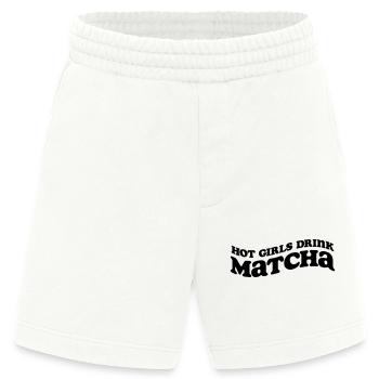 Hot Girls Drink Matcha – Trendiges SVG Design - Heavyweight Shorts - made by SPREAD  - OFF WHITE - Vorne