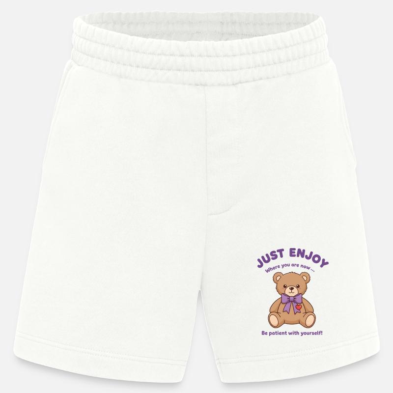 Teddybär Sei geduldig mit dir selbst - Heavyweight Shorts - made by SPREAD  - OFF WHITE