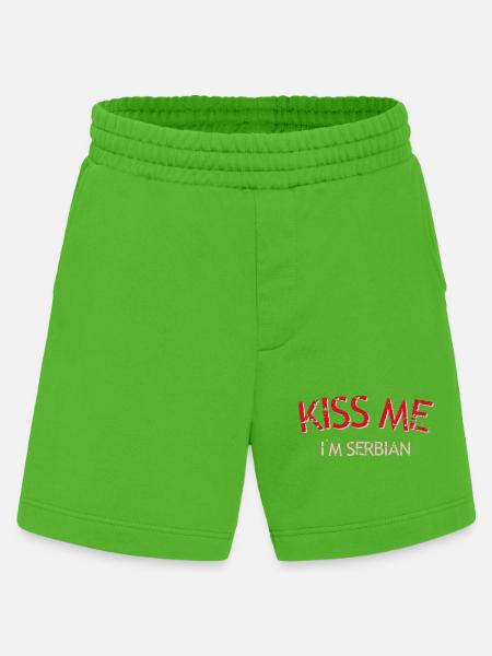 Küss mich, ich bin Serbe - Heavyweight Shorts - made by SPREAD  - Apple Neon