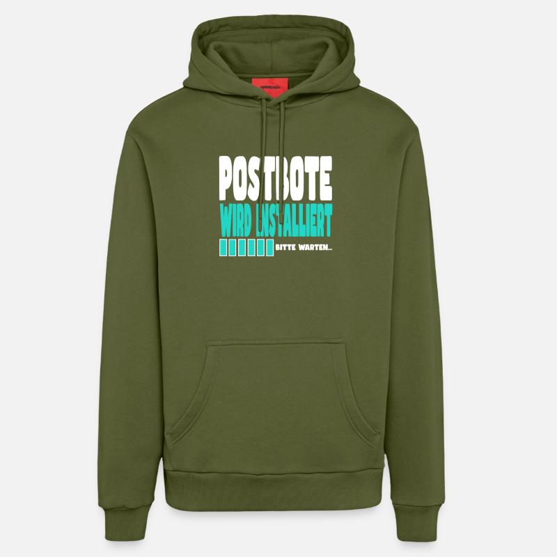 Postbote wird installiert - Organic Relaxed Hoodie Made in EU - MOSS GREEN