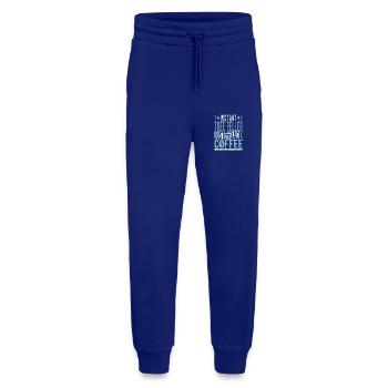 Baum Faller Kaffee Spruch - Jogginghose - made by SPREAD - Iconic Blue - Vorne