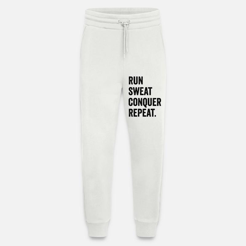 Courir. Sueur. Conquérir. Répéter. - Pantalon de jogging bio décontracté fabriqué en UE - OFF WHITE