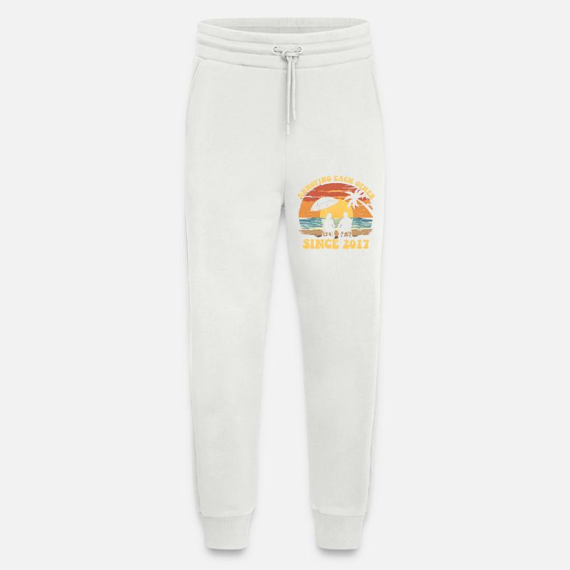 Gegenseitiges Ärgern seit 2017 Jubiläum - Jogginghose - made by SPREAD - OFF WHITE