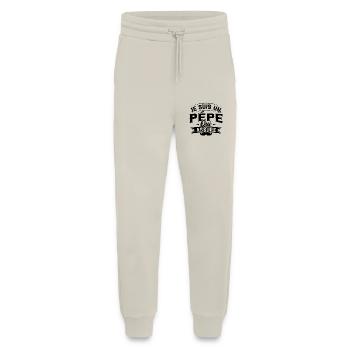 Je suis un pépé qui assure / Humour cadeau pépé - Pantalon de jogging bio décontracté fabriqué en UE - WARM CLAY - Devant