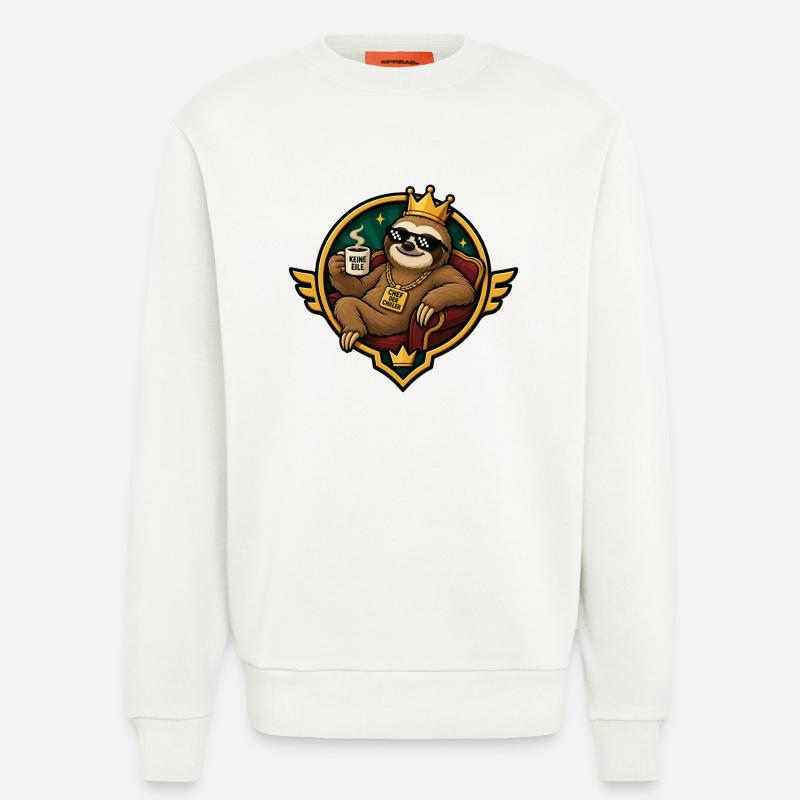 Königlicher Chiller-Sloth mit Kaffee - Sweatshirt - made by SPREAD  - OFF WHITE