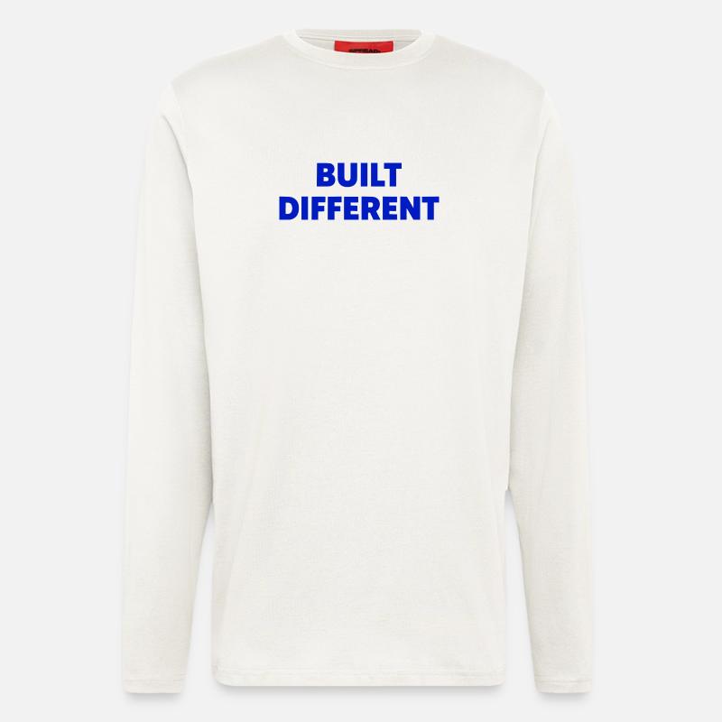 Built Different Motivation Style - Langarmshirt - made by SPREAD  - OFF WHITE