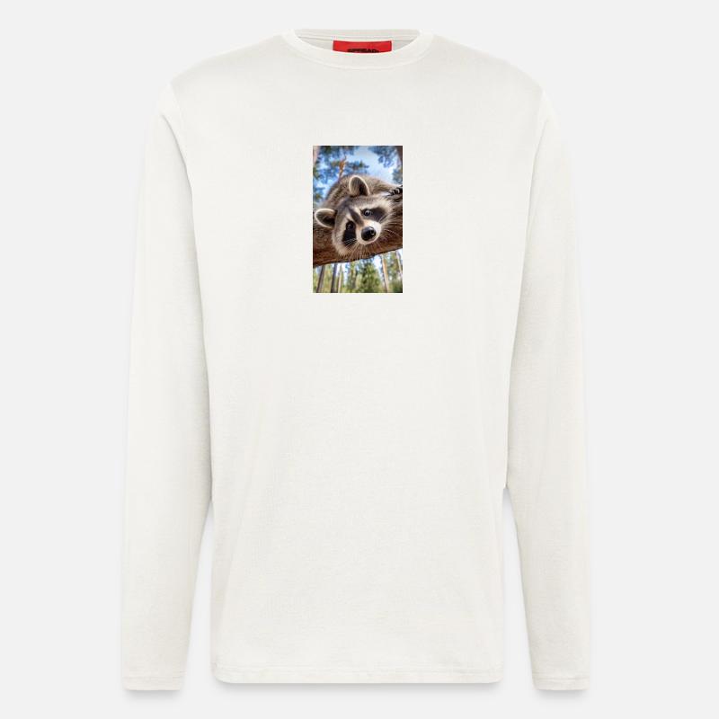 Neugieriger Waschbär am Baumast - Langarmshirt - made by SPREAD  - OFF WHITE
