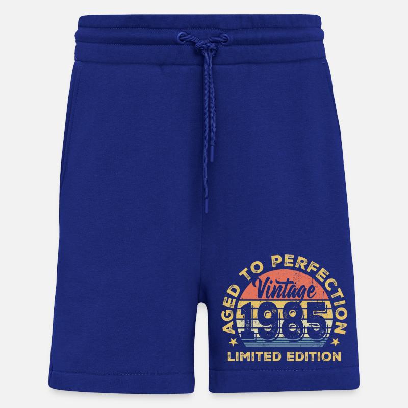 Millésime 1985 Édition Limitée Badge - Short bio décontracté fabriqué en UE - Iconic Blue