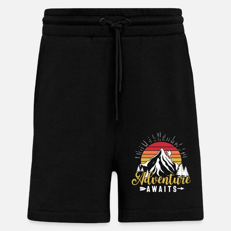 Adventure Awaits - Shorts - made by SPREAD - SOLID BLACK