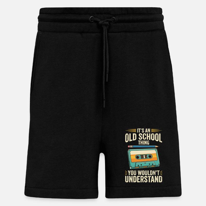 Old School Cassette Design – Mixtape rétro - Short bio décontracté fabriqué en UE - SOLID BLACK