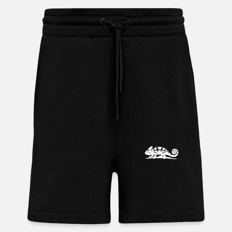 Walking chameleon in nature - Shorts - made by SPREAD - SOLID BLACK