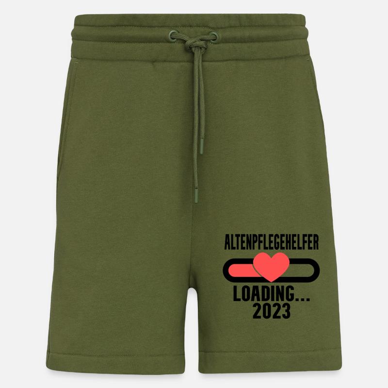 Altenpflegehelfer Beruf Loading 2023 - Shorts - made by SPREAD - MOSS GREEN