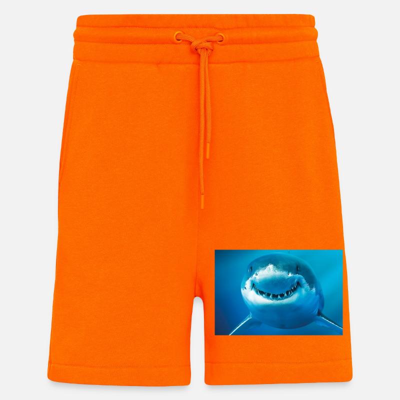Requin souriant sous l’eau - Short bio décontracté fabriqué en UE - SUNSET ORANGE