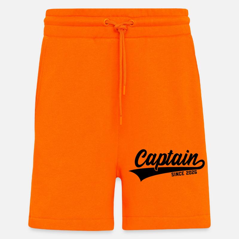 CAPITAINE 2026 CAPITAINE DEPUIS 2026 - Short bio décontracté fabriqué en UE - SUNSET ORANGE