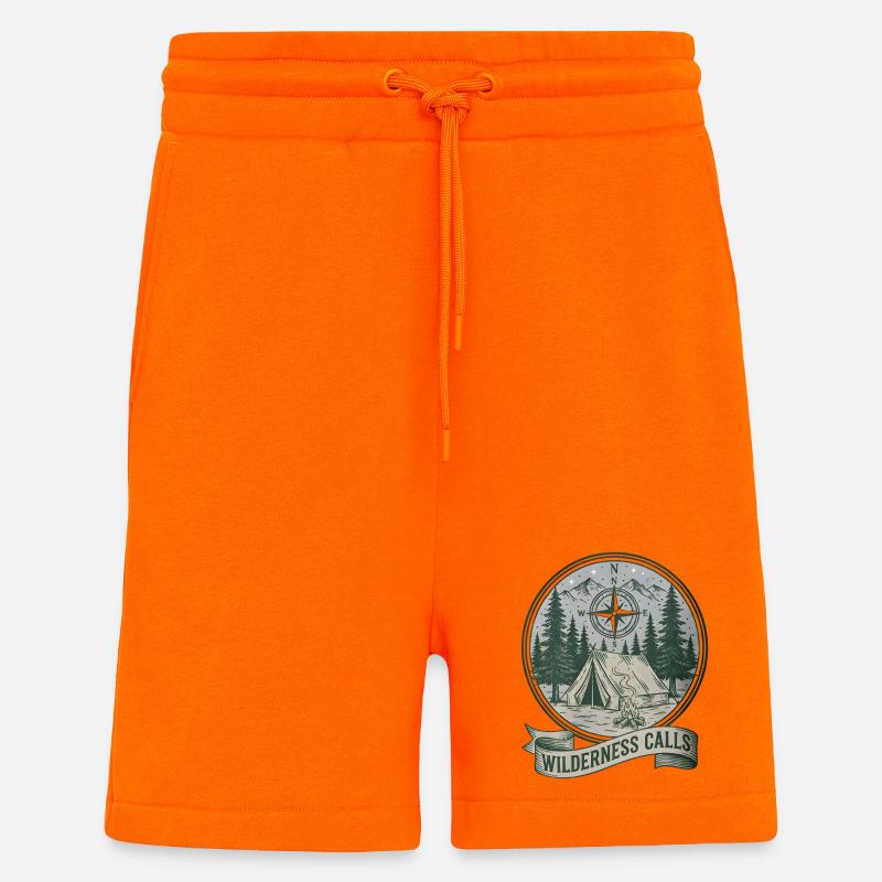 Die Wildnis ruft das Kompass-Camp - Shorts - made by SPREAD - SUNSET ORANGE