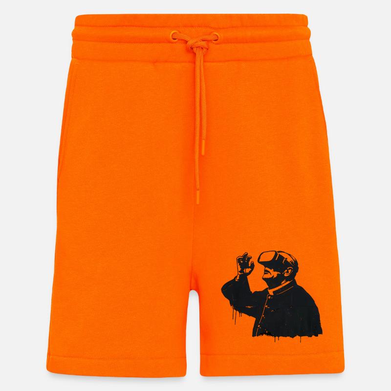 Priester mit VR Brille – Glaube trifft Zukunft - Shorts - made by SPREAD - SUNSET ORANGE