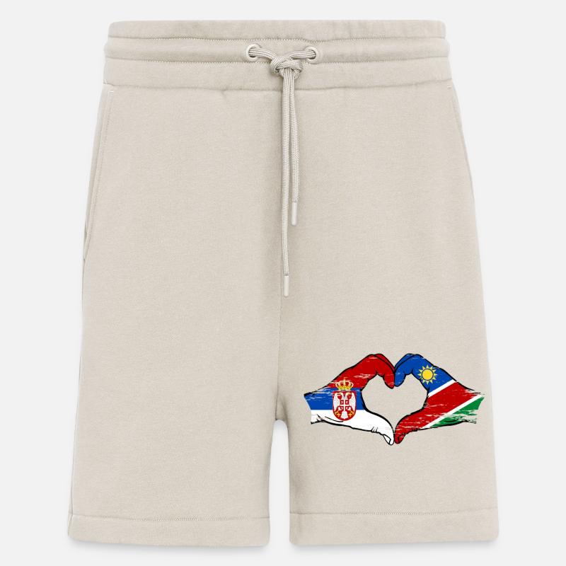 Serbie Namibie Drapeau Coeur utilisé - Short bio décontracté fabriqué en UE - WARM CLAY