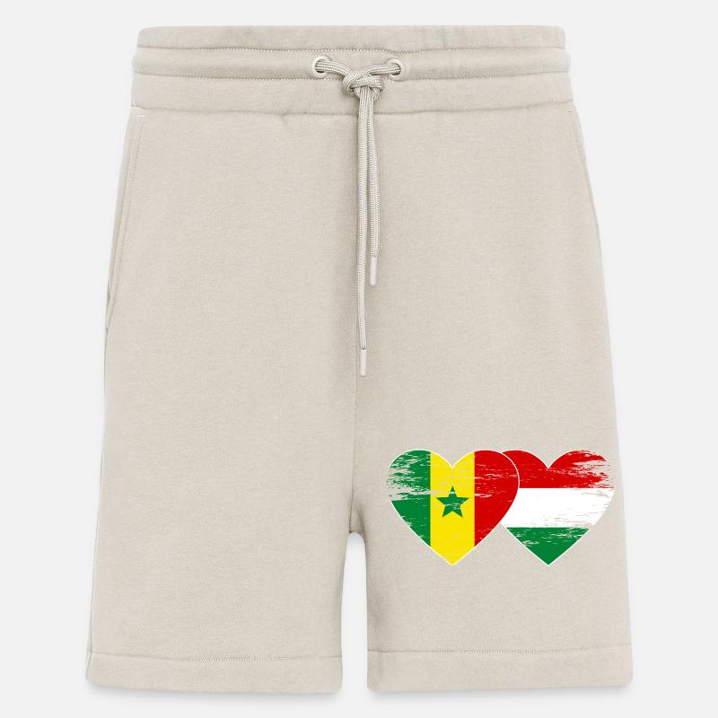 Sénégal Hongrie Drapeau Coeur utilisé - Short bio décontracté fabriqué en UE - WARM CLAY