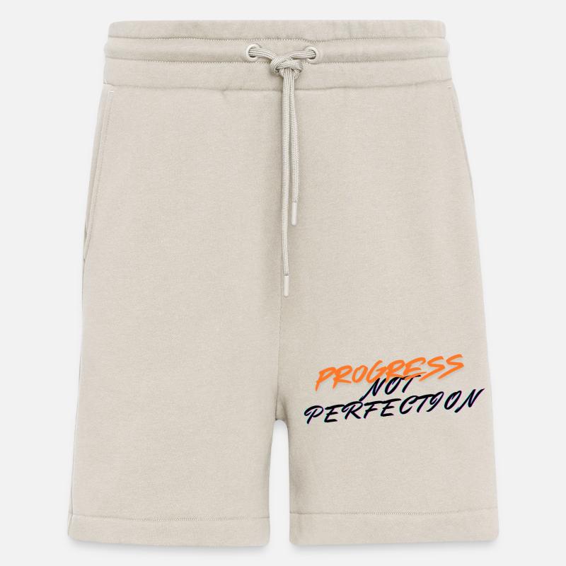 Le progrès, pas la perfection ! - Short bio décontracté fabriqué en UE - WARM CLAY