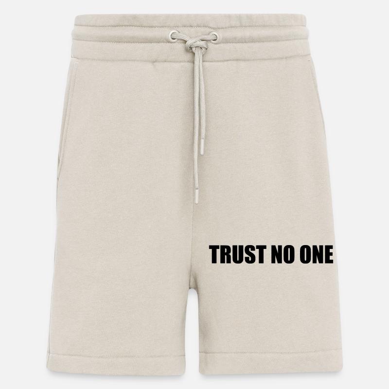 Trust no one - Shorts - made by SPREAD - WARM CLAY