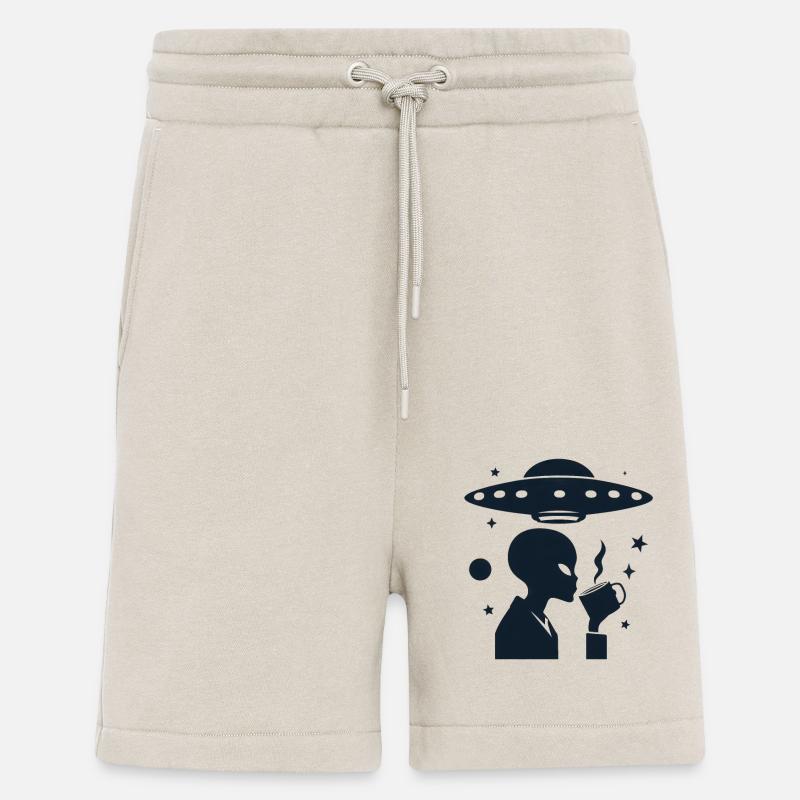 Alien-Silhouette mit Kaffee & UFO - Shorts - made by SPREAD - WARM CLAY