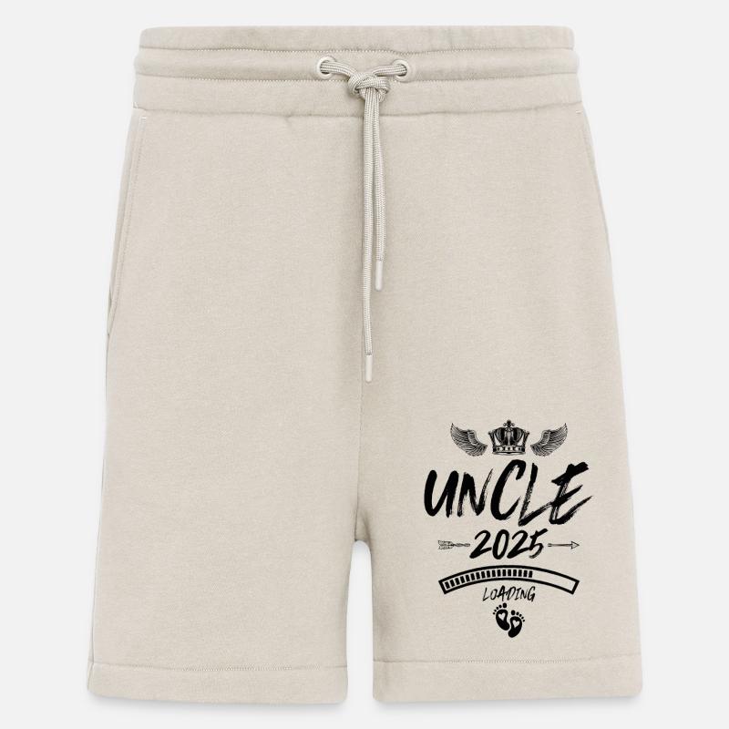 Onkel 2025 Loading Spruch - Shorts - made by SPREAD - WARM CLAY