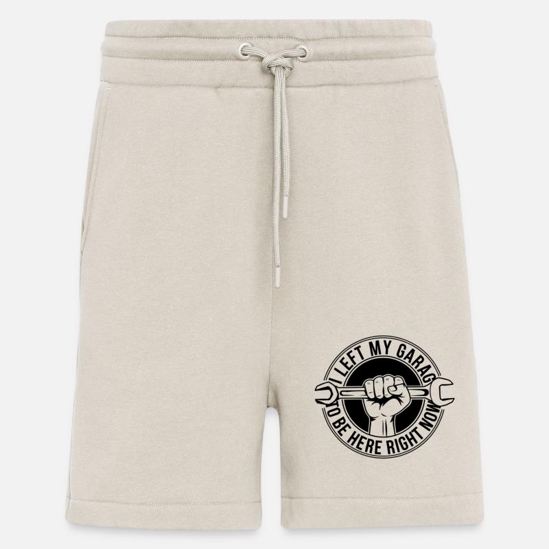 Lustiger Schrauber Spruch Garage - Shorts - made by SPREAD - WARM CLAY