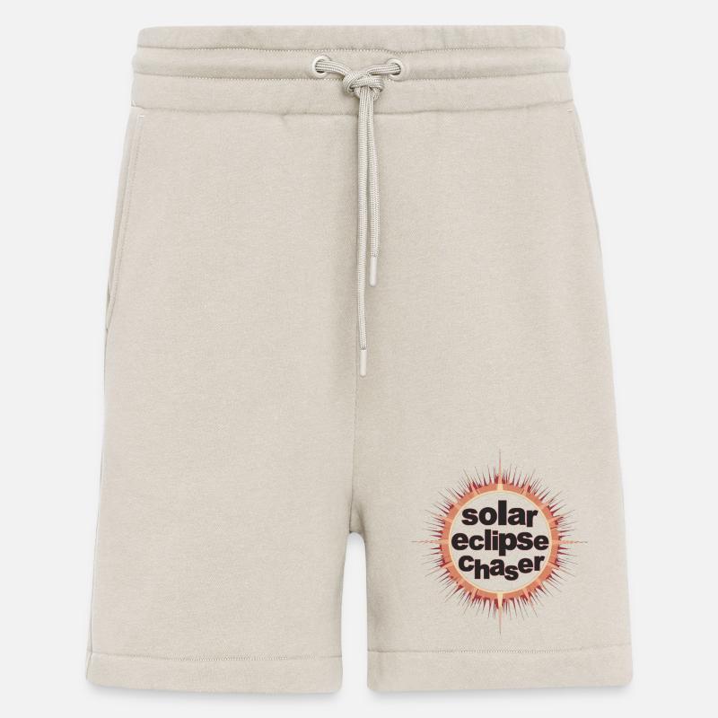 Solar eclipse chaser - Shorts - made by SPREAD - WARM CLAY