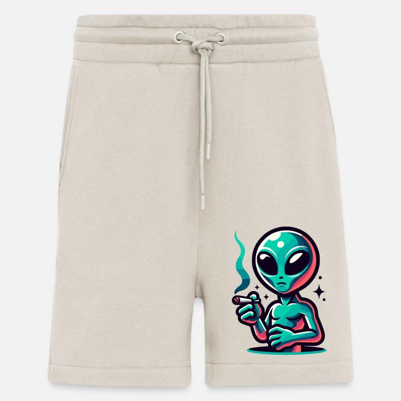 Alien mit Joint Zigarette rauchen - Shorts - made by SPREAD - WARM CLAY