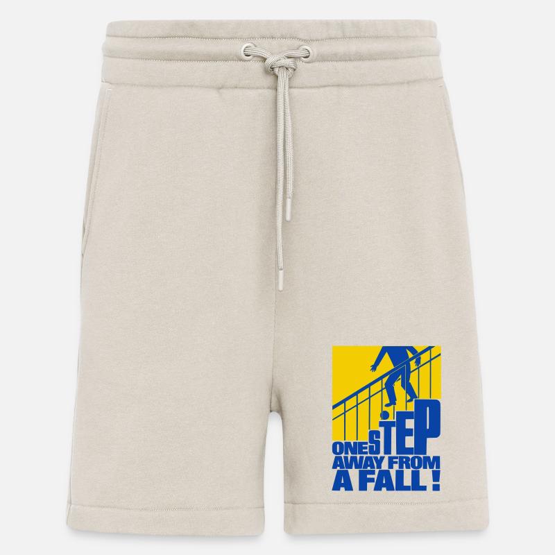 One Step Away from a Fall - Short bio décontracté fabriqué en UE - WARM CLAY