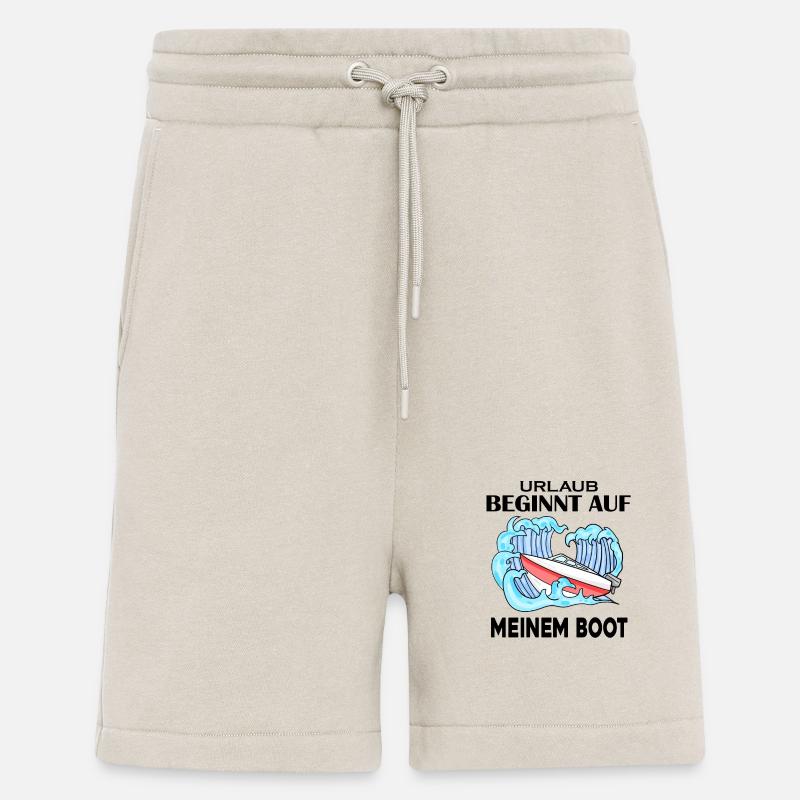 Urlaub Boot Spruch - Shorts - made by SPREAD - WARM CLAY
