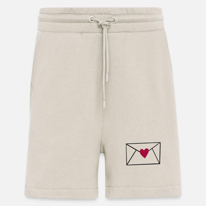 Rotes Herz auf Schwarz - Shorts - made by SPREAD - WARM CLAY