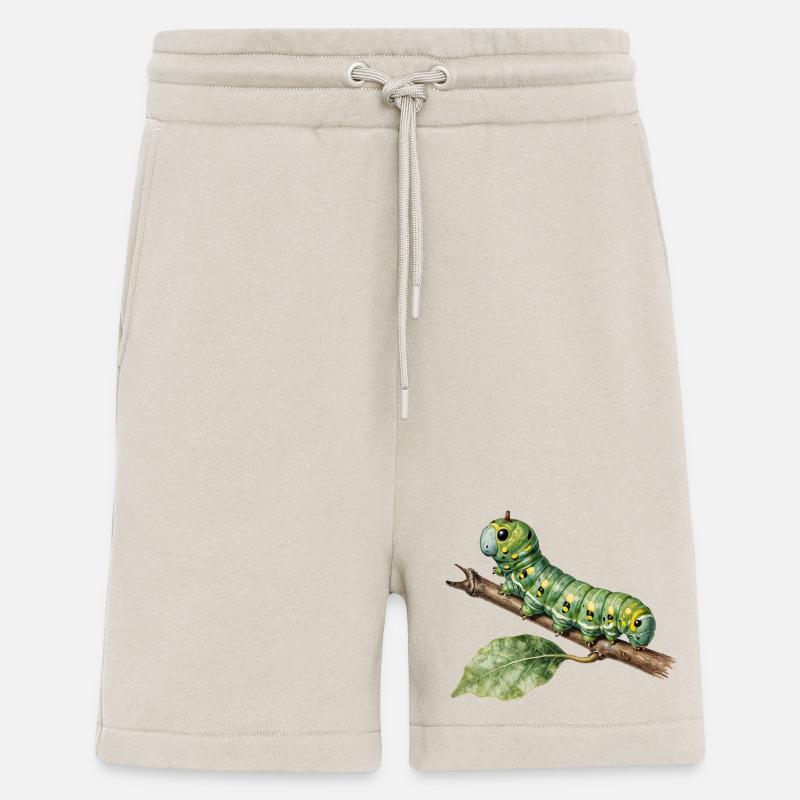 Papilio-Raupe am Ast - Shorts - made by SPREAD - WARM CLAY