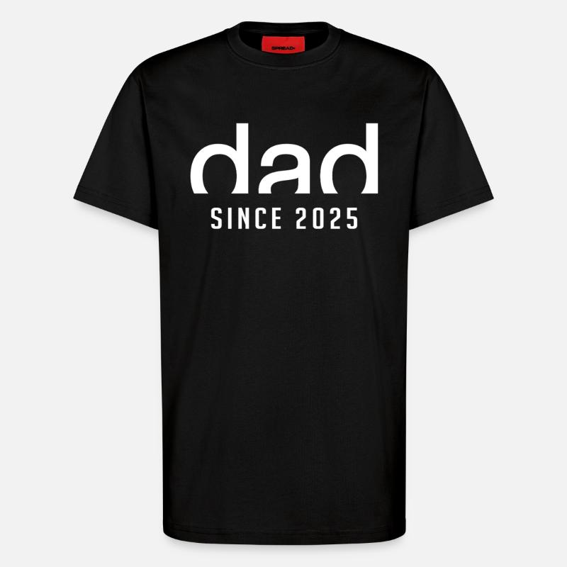 Papa Seit 2025 | Geburt Vaterschaft Geschenk - T-Shirt - made by SPREAD - SOLID BLACK