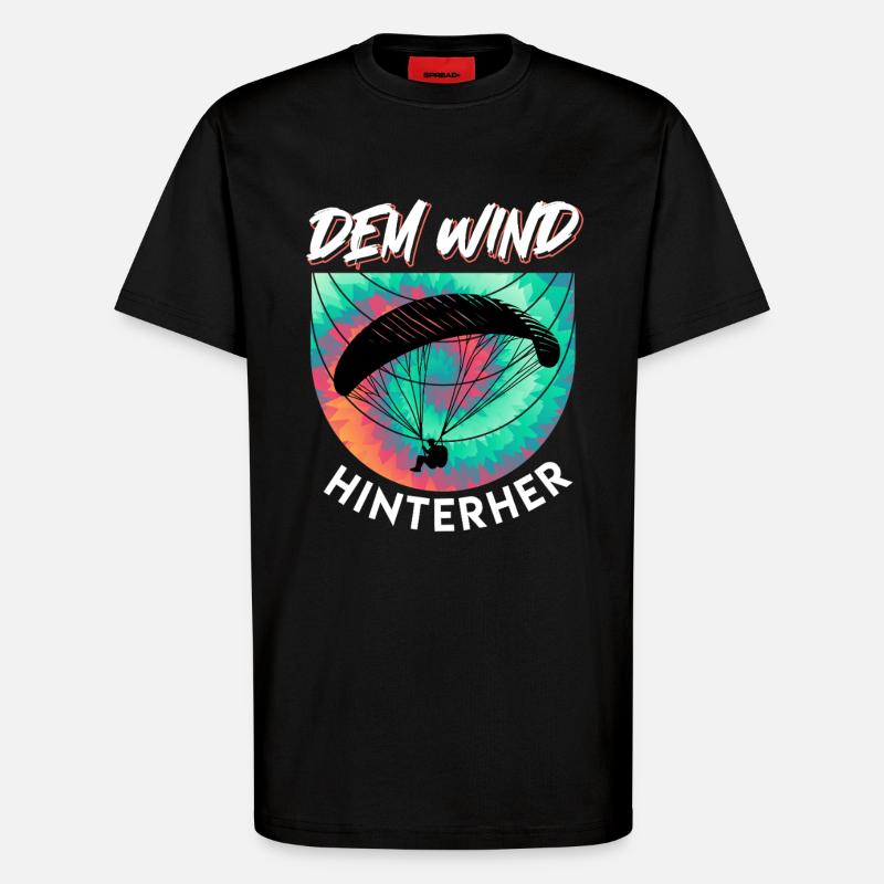 Gleitschirmflieger DEM WIND HINTERHER Lustig - T-Shirt - made by SPREAD - SOLID BLACK