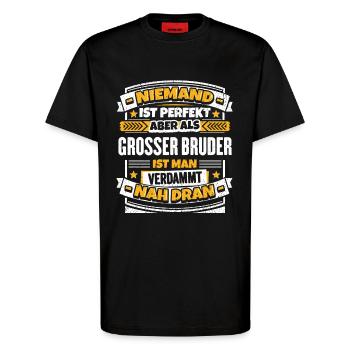 Lustiger Großer Bruder Spruch - T-Shirt - made by SPREAD - SOLID BLACK - Vorne - Alina (178cm) & Michal (187cm)