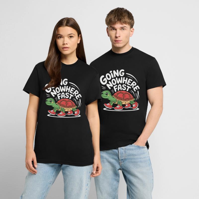 Turtle pace in style T-Shirt - made by SPREAD