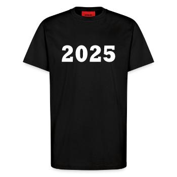 2025 - T-shirt bio décontracté fabriqué en UE - SOLID BLACK - Devant - Alina (178cm) & Michal (187cm)