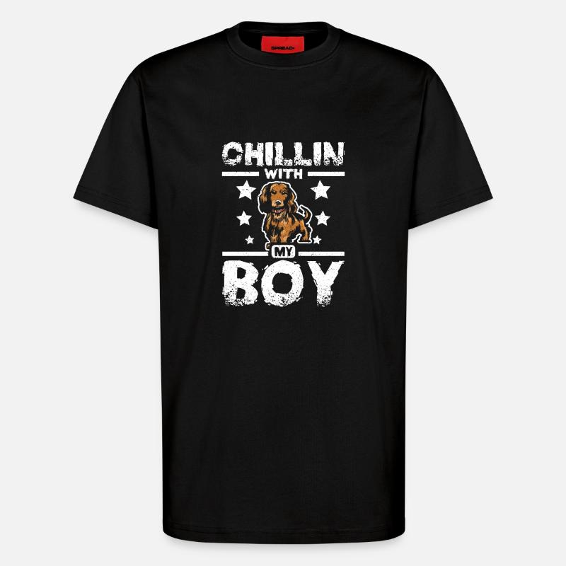 chillin avec mon teckel garçon - T-shirt bio décontracté fabriqué en UE - SOLID BLACK