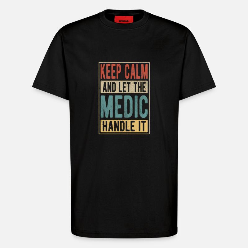 Medic Retro Geschenk - T-Shirt - made by SPREAD - SOLID BLACK