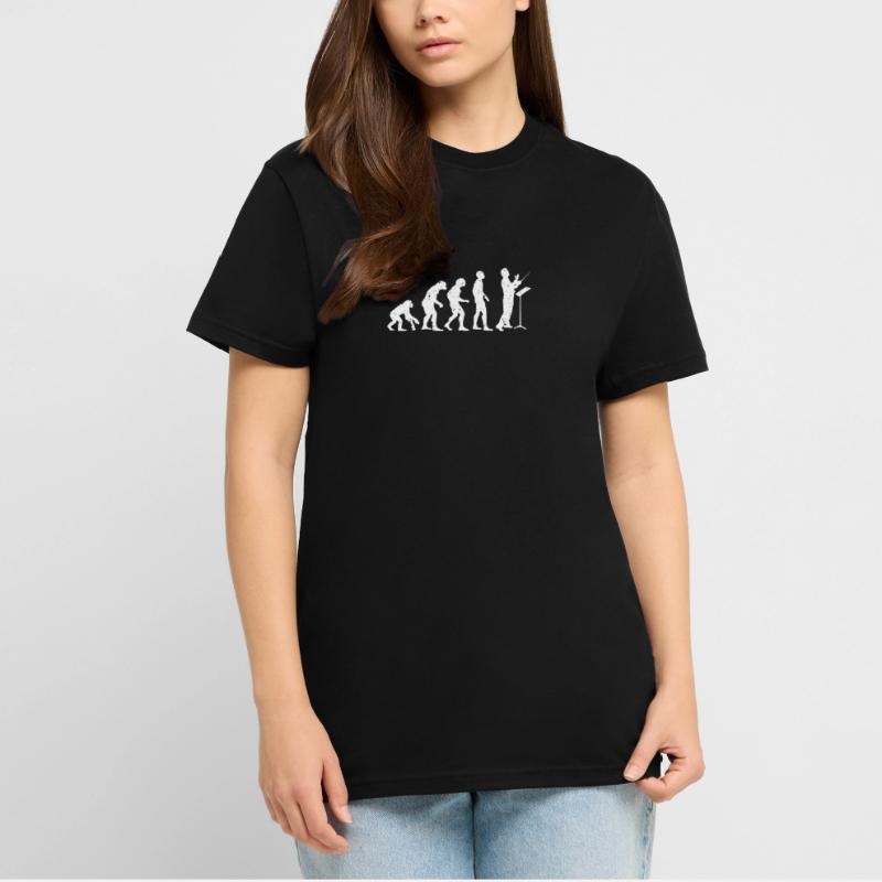 EVOLUTION DIRIGENT! T-Shirt - made by SPREAD